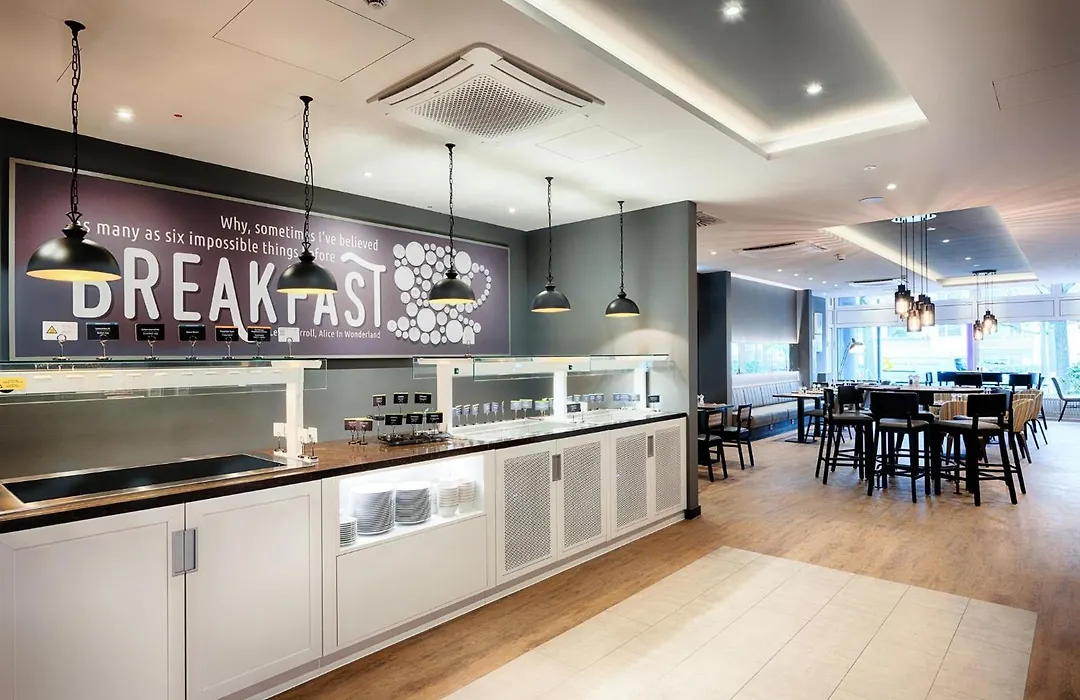 Premier Inn Berlin City Sued-1